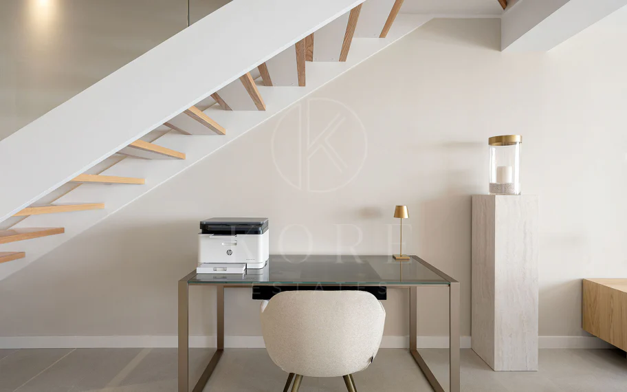 Apartament duplex de lux nou construit, cu vedere la mare în Estepona