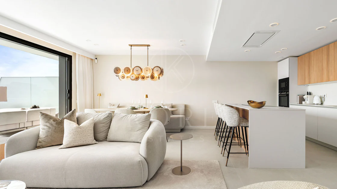 Newly Built Luxury Duplex Apartment with Sea Views in Estepona