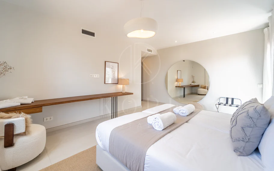 Villa en venta en El Rosario, Marbella Este