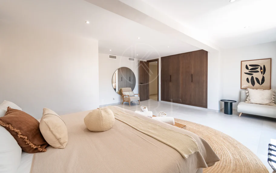 Villa en venta en El Rosario, Marbella Este