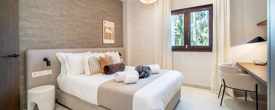 Villa for sale in El Rosario, Marbella East