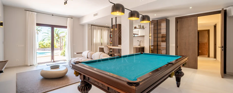 Villa for sale in El Rosario, Marbella East