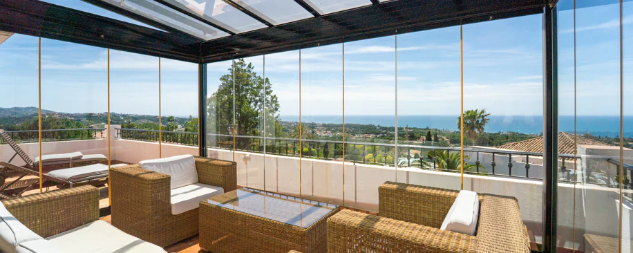 Villa for sale in El Rosario, Marbella East