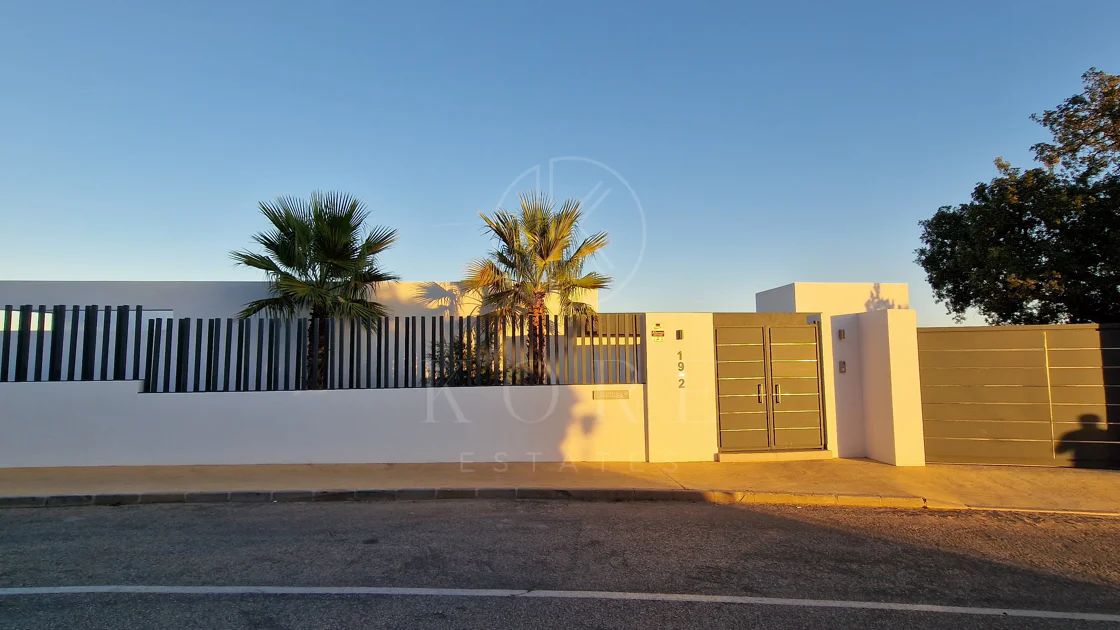 Villa in Altos de Los Monteros, Marbella with Exceptional Design