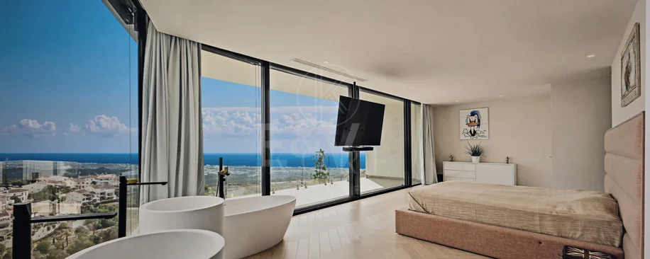 Villa in Altos de Los Monteros, Marbella with Exceptional Design