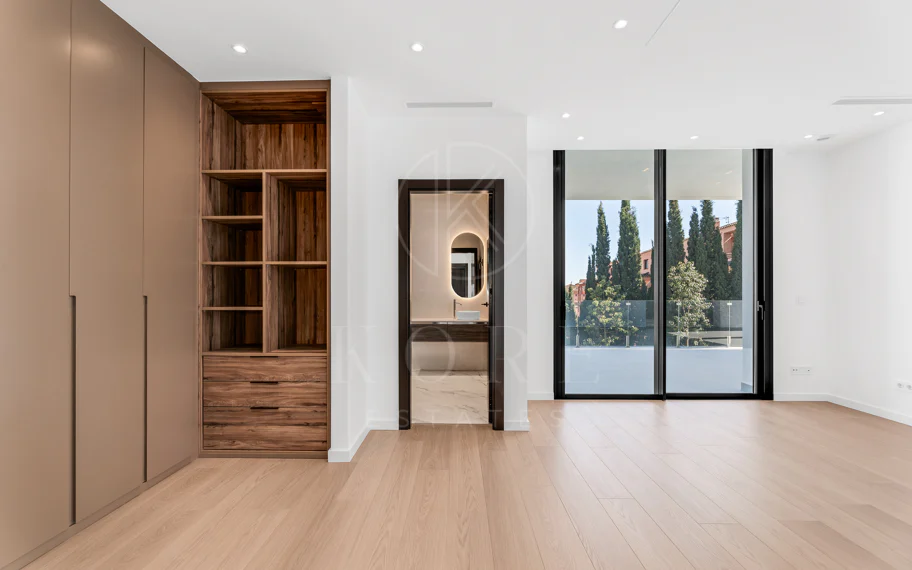 Villa en venta en Paraiso Alto, Benahavis