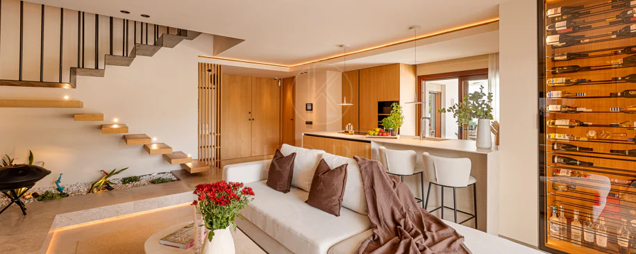 Renovated Luxury Duplex Penthouse on Marbella’s Golden Mile