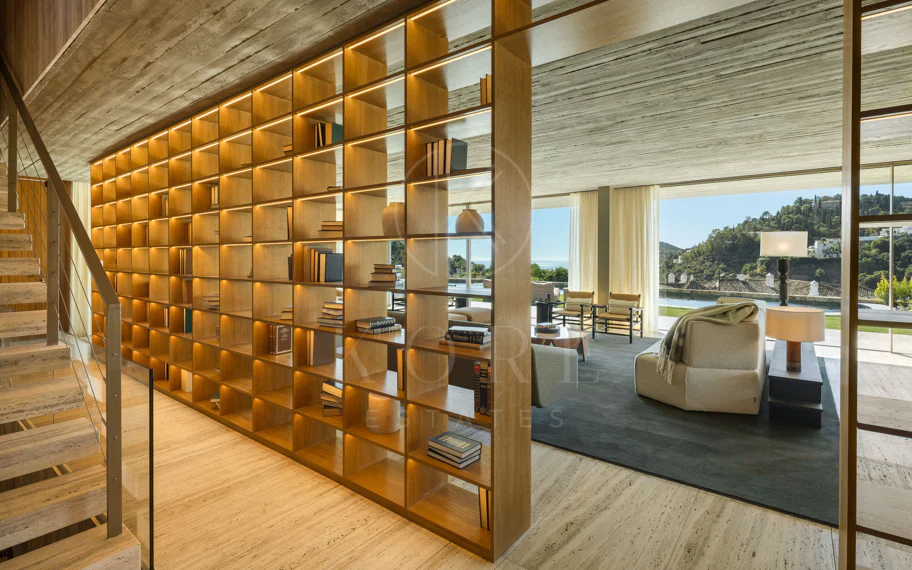 Villa Maestro con Vistas al Mar y Diseño Vanguardista en El Madroñal