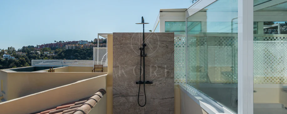 Casă înșiruită renovată cu vedere la mare în La Quinta