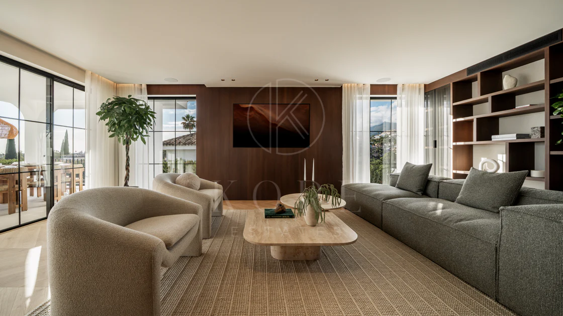 Nestled in the heart of Nueva Andalucía, Auriga 13 is a newly renovated villa offering a blend of comfort and style