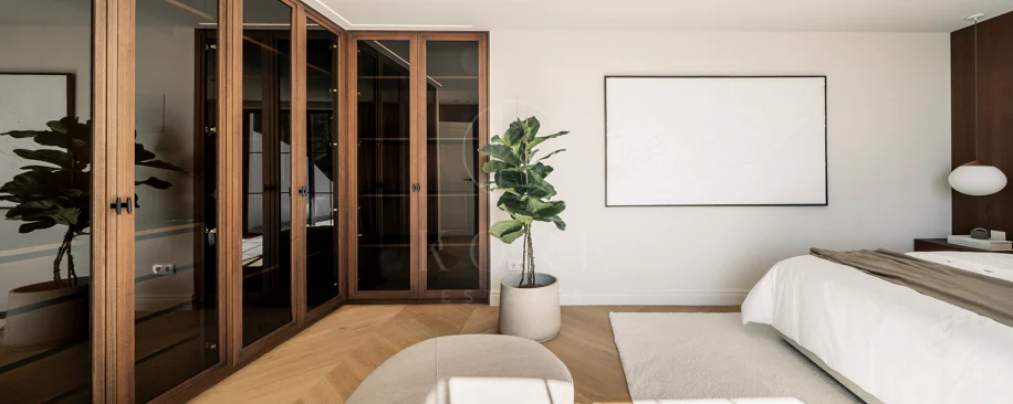 Nestled in the heart of Nueva Andalucía, Auriga 13 is a newly renovated villa offering a blend of comfort and style
