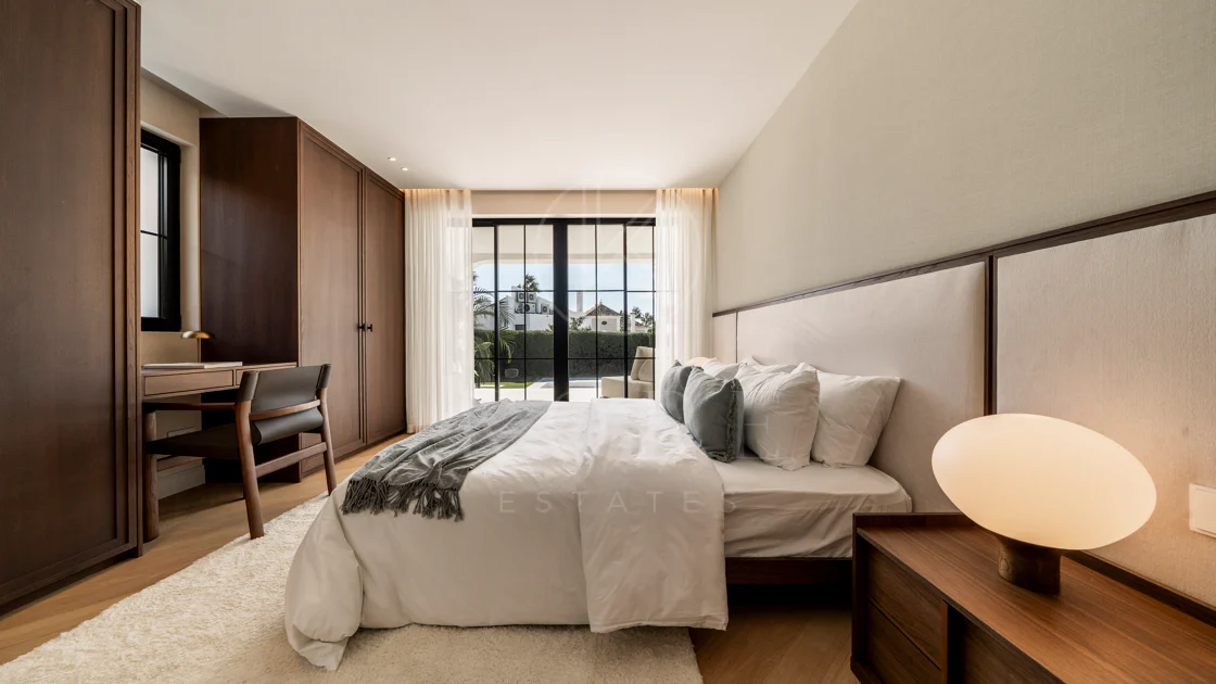Nestled in the heart of Nueva Andalucía, Auriga 13 is a newly renovated villa offering a blend of comfort and style