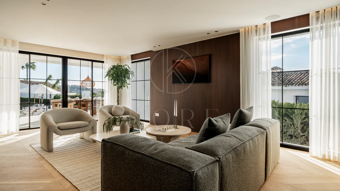Nestled in the heart of Nueva Andalucía, Auriga 13 is a newly renovated villa offering a blend of comfort and style
