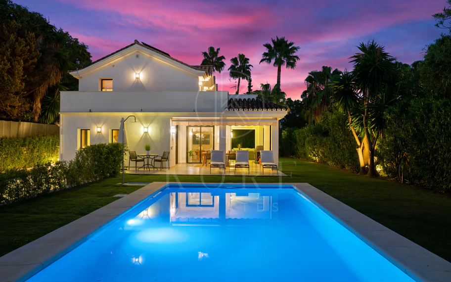 Villa Cisne - Elegante villa recién renovada en la exclusiva Nueva Andalucía