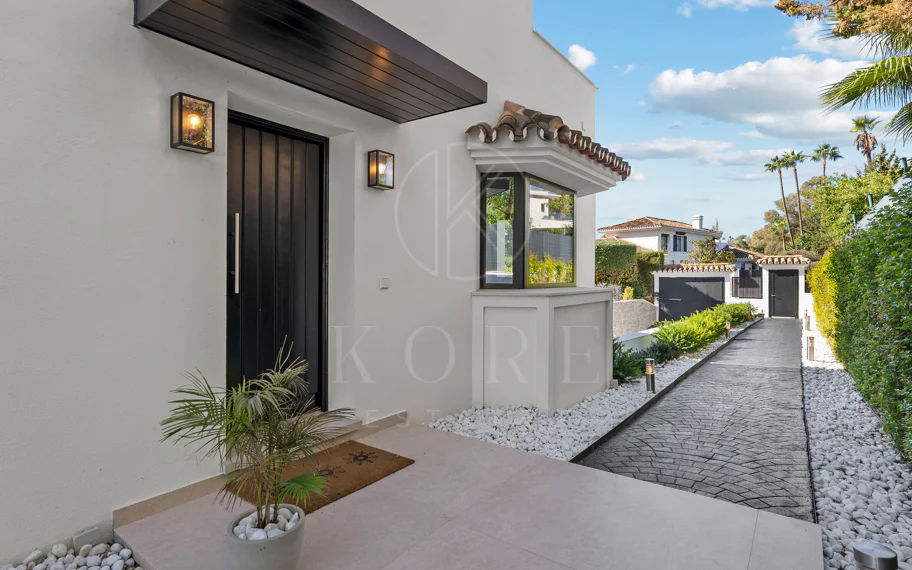 Villa Cisne - Elegante villa recién renovada en la exclusiva Nueva Andalucía