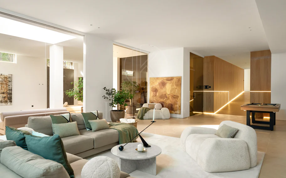 Villa Olivia - Villa en primera línea de golf en Nueva Andalucía