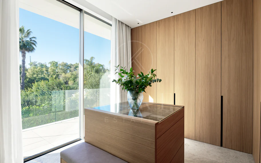 Villa Olivia - Villa en primera línea de golf en Nueva Andalucía
