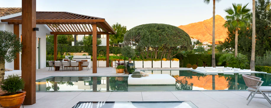 Villa Olivia - Frontline golf villa in Nueva Andalucía