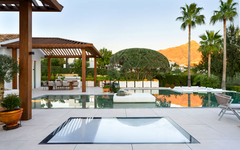 Villa Olivia - Villa en primera línea de golf en Nueva Andalucía