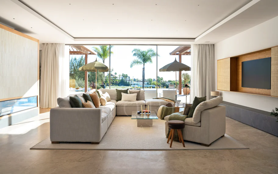 Villa Olivia - Villa en primera línea de golf en Nueva Andalucía
