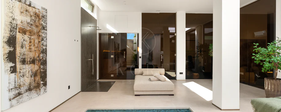 Villa Olivia - Frontline golf villa in Nueva Andalucía