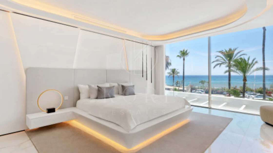 Villa for sale in Los Monteros Playa, Marbella East