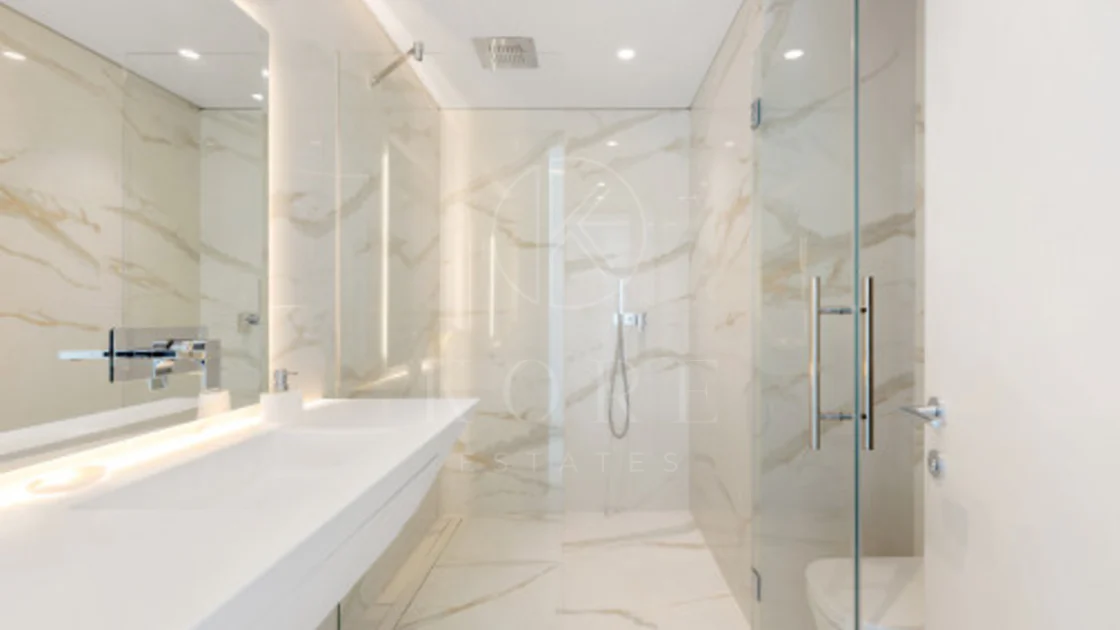 Villa for sale in Los Monteros Playa, Marbella East