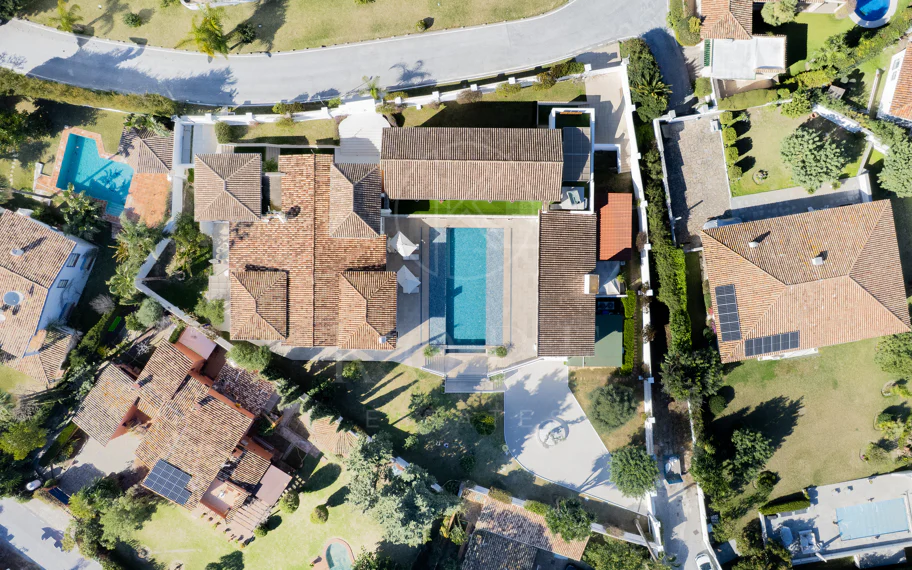 Gran Villa Renovada, junto a Guadalmina Golf, Marbella