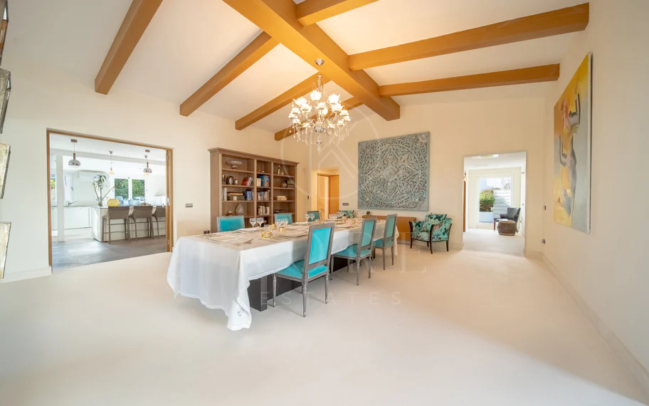Gran Villa Renovada, junto a Guadalmina Golf, Marbella