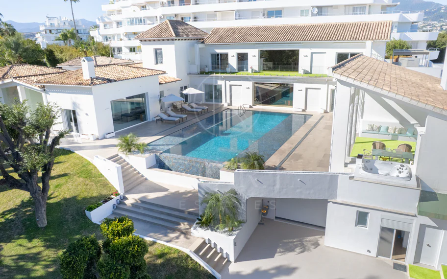 Gran Villa Renovada, junto a Guadalmina Golf, Marbella