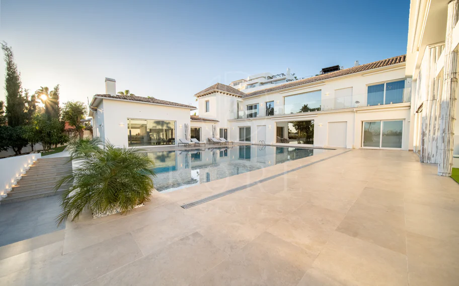 Gran Villa Renovada, junto a Guadalmina Golf, Marbella
