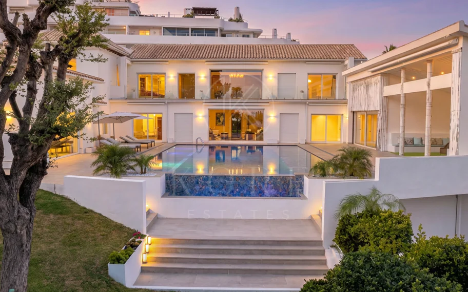 Gran Villa Renovada, junto a Guadalmina Golf, Marbella