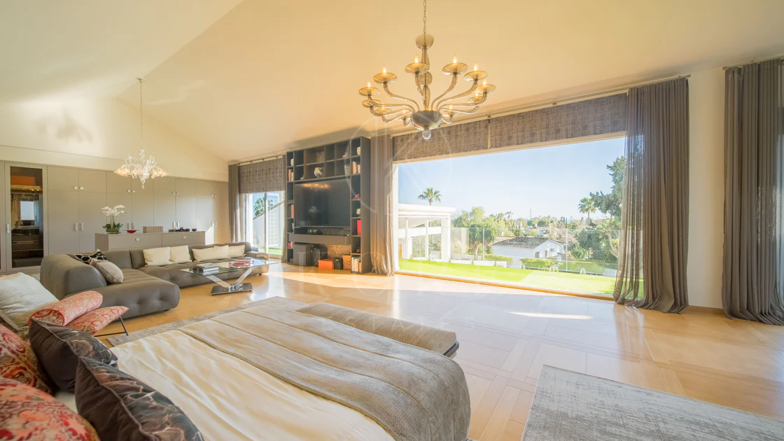 Gran Villa Renovada, junto a Guadalmina Golf, Marbella