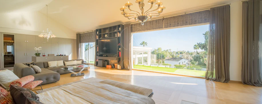 Gran Villa Renovada, junto a Guadalmina Golf, Marbella