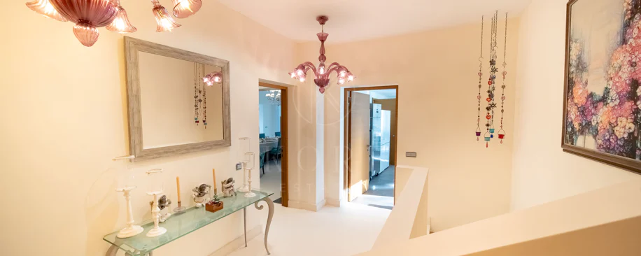 Gran Villa Renovada, junto a Guadalmina Golf, Marbella