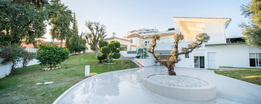 Gran Villa Renovada, junto a Guadalmina Golf, Marbella