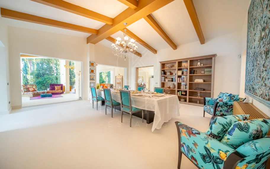Gran Villa Renovada, junto a Guadalmina Golf, Marbella