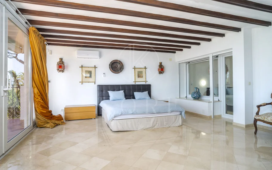 Hermosa Villa frente al mar