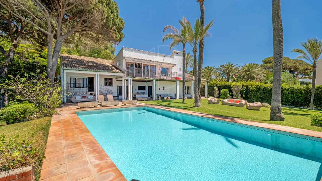 Hermosa Villa frente al mar