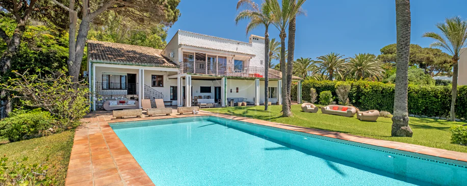 Hermosa Villa frente al mar