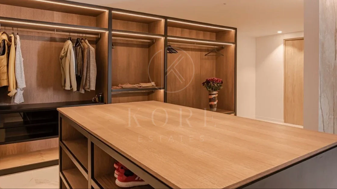 1,580 m² of Pure Luxury, Privacy & Panoramic Views