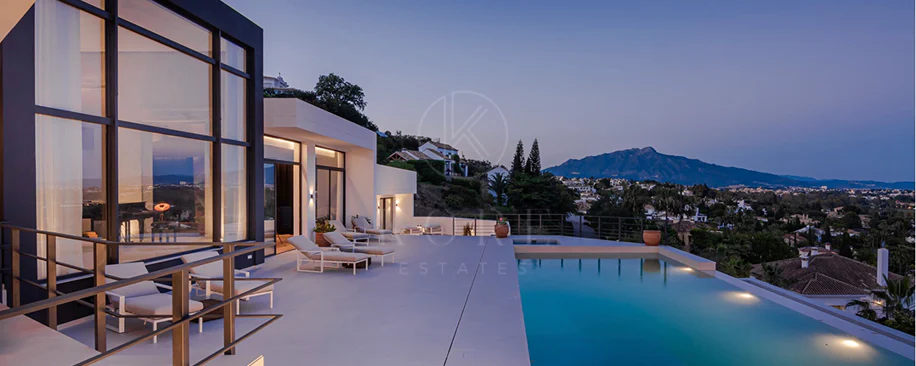 1,580 m² of Pure Luxury, Privacy & Panoramic Views