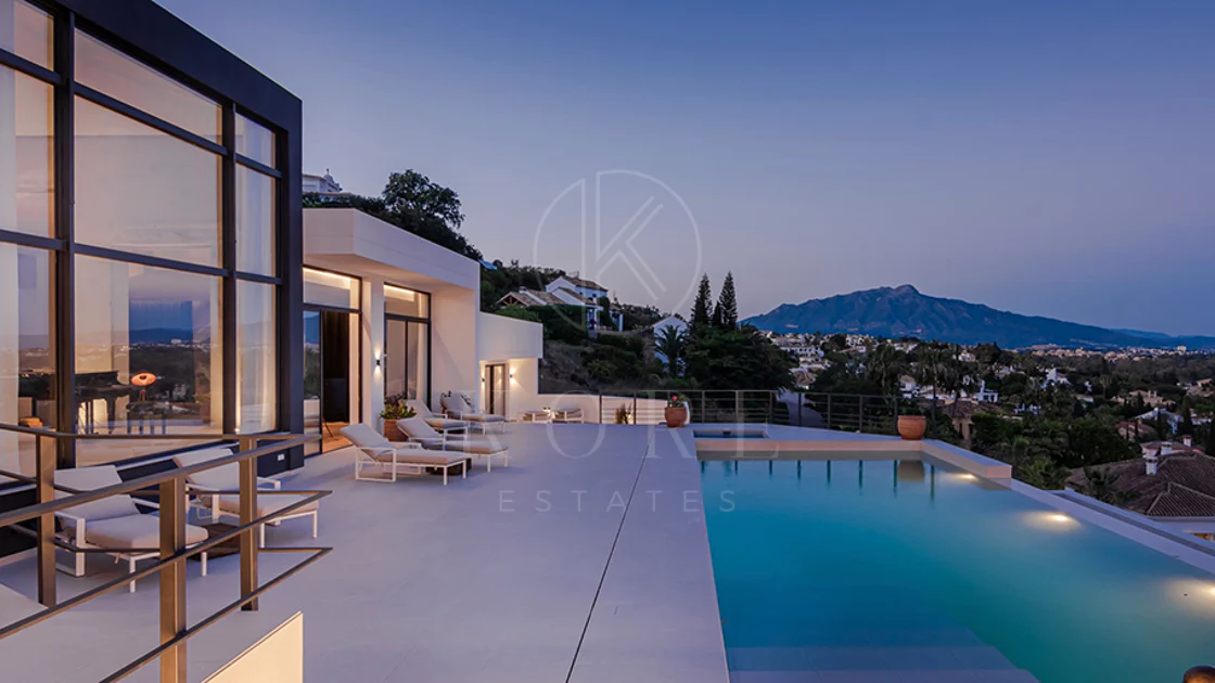 1,580 m² of Pure Luxury, Privacy & Panoramic Views