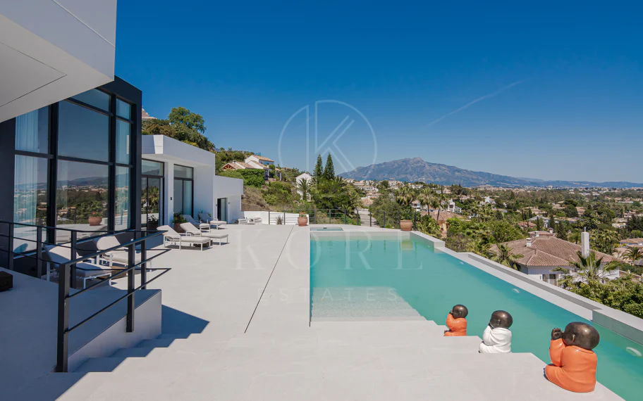 Villa contemporánea de lujo de 6 dormitorios con vistas panorámicas al mar, al golf y a La Concha