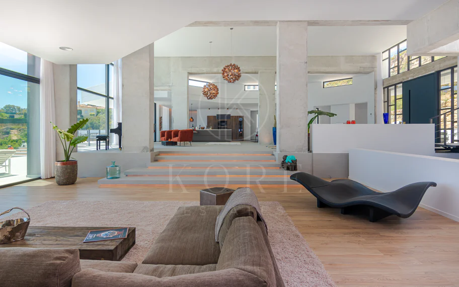 Villa contemporánea de lujo de 6 dormitorios con vistas panorámicas al mar, al golf y a La Concha