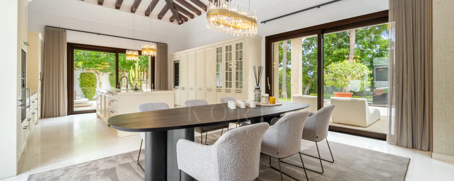 Villa Maria - An Extraordinary Frontline Golf Estate