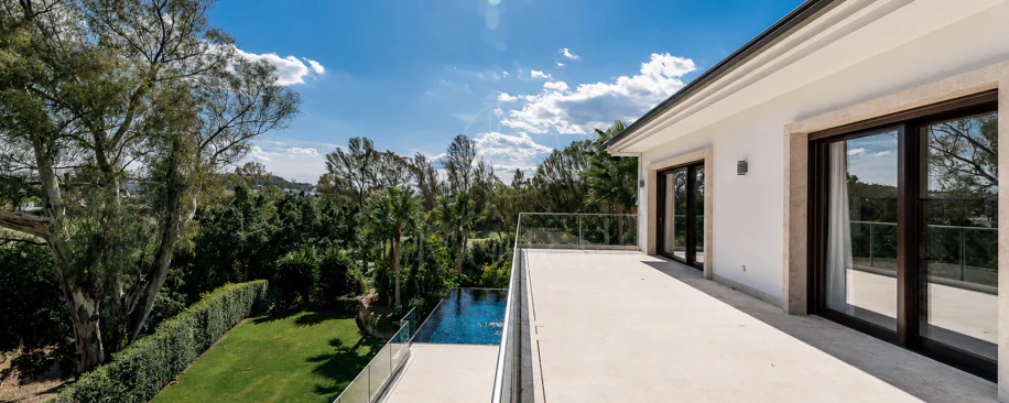 Villa Maria - An Extraordinary Frontline Golf Estate