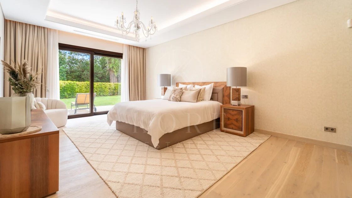Villa Maria - An Extraordinary Frontline Golf Estate