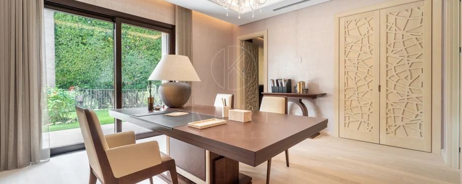 Villa Maria - An Extraordinary Frontline Golf Estate