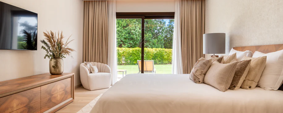 Villa Maria - An Extraordinary Frontline Golf Estate